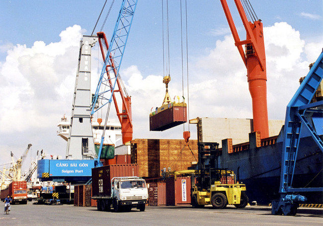 Qúa trình nhập khẩu chính ngạch tại cảng 