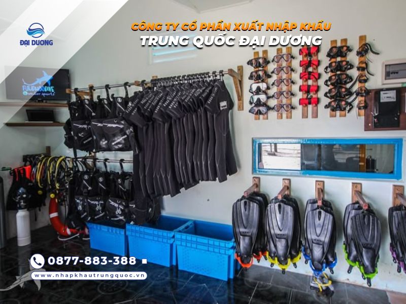 Dân buôn, người kinh doanh thiết bị thể thao nước