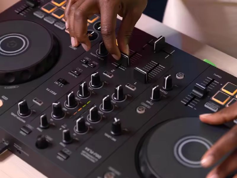 Nhược điểm của bàn DJ Trung Quốc