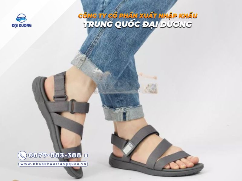 Giày dép cho nam theo xu hướng từ Trung Quốc