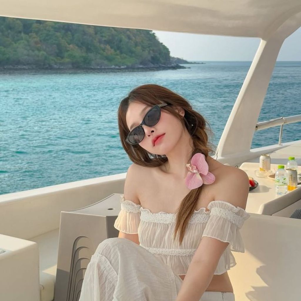 Nguồn hàng kính mắt nữ đi biển từ Trung Quốc (7)