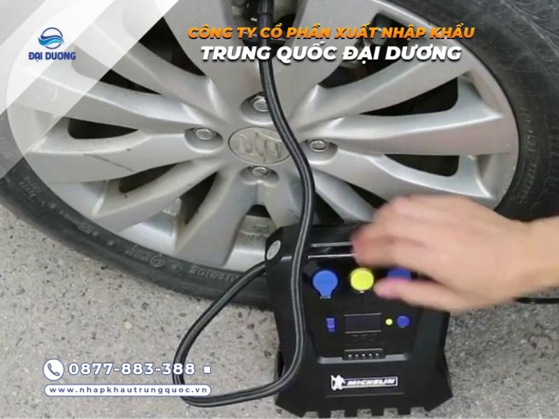 Máy bơm lớp ô tô mini nhập khẩu từ Trung Quốc chính hãng